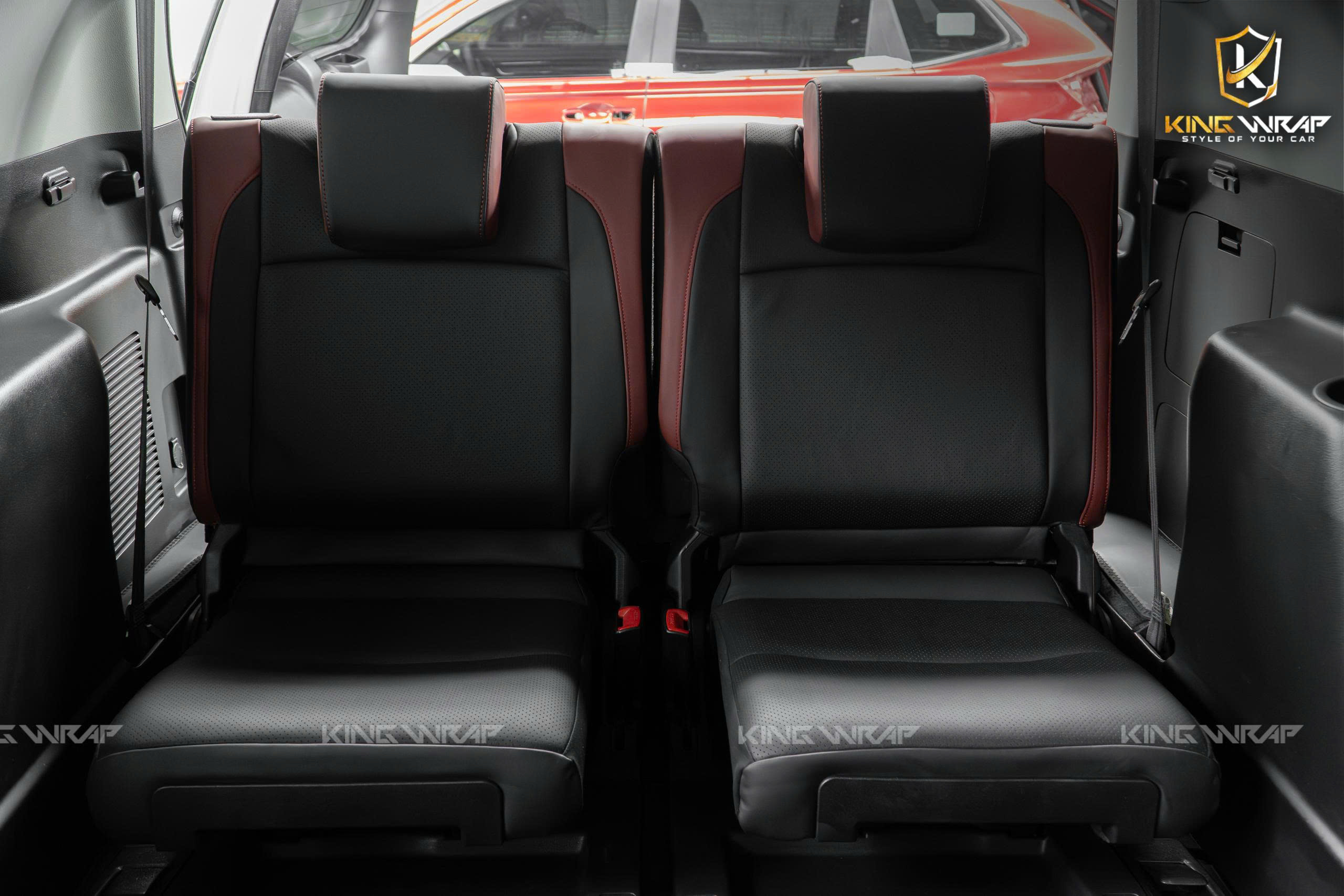 Nâng cấp toàn diện Land Cruiser Prado 3 Bọc ghế da ô tô: Giải pháp nâng cấp nội thất xe sang trọng, tiết kiệm