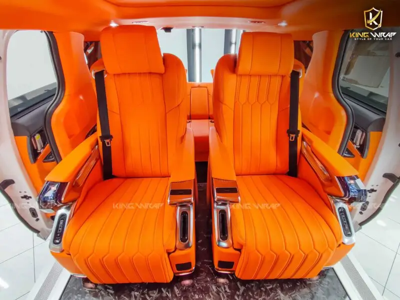 Độ Ghế Limousine Xe Kia Carnival 4 do-ghe-limousine-kia-carnival-ha-noi-6-e1716363808772