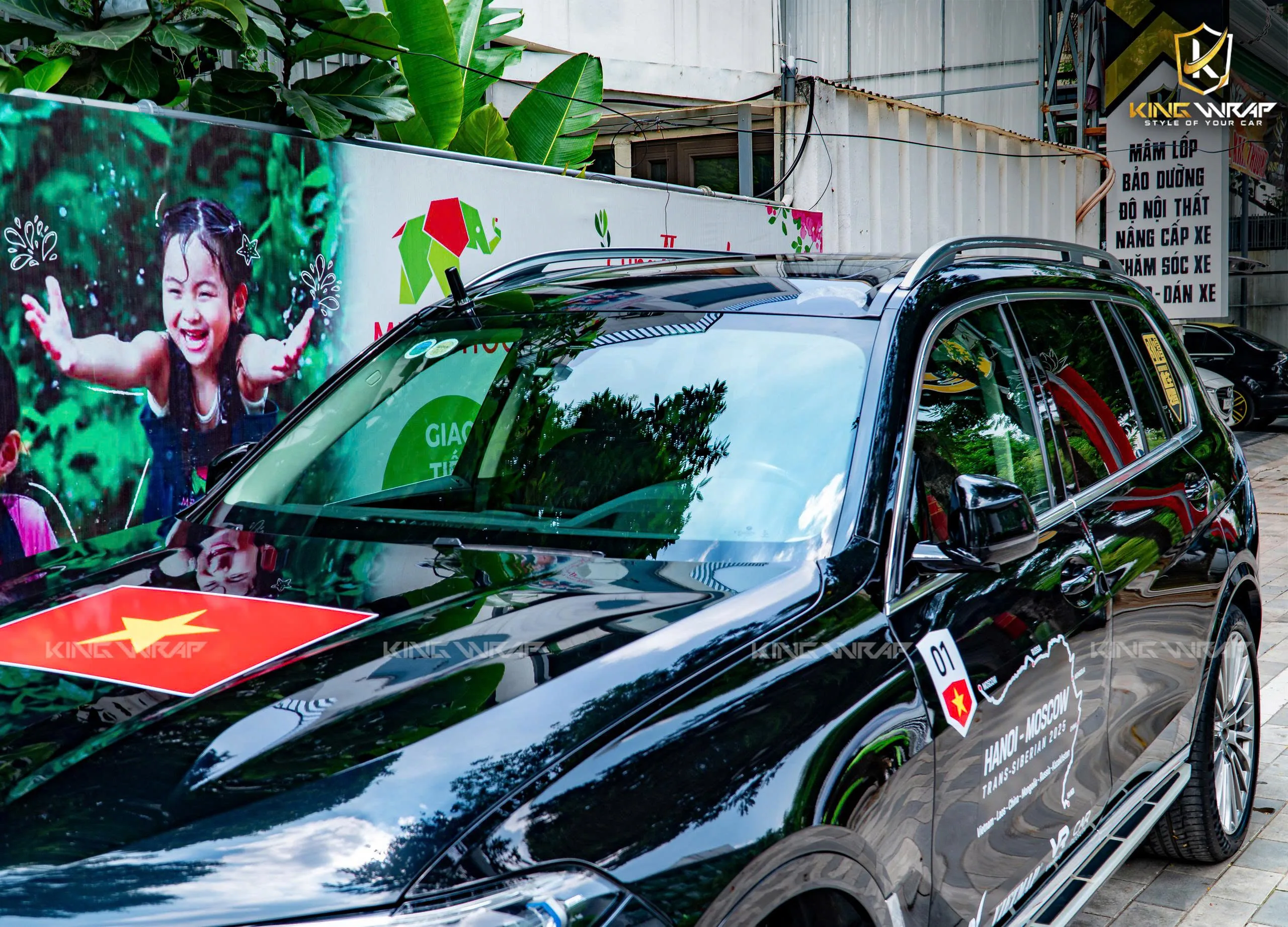 Dán PPF Kính Lái Xe Ô Tô BMW X7 5 Dán PPF Kính Lái Xe Ô Tô BMW X7