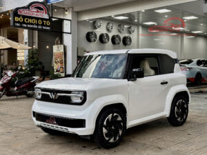 Dán decal đổi màu ô tô VinFast VF3 3 Dán decal đổi màu xe VinFast VF3 tại Saigon Auto Spa