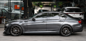 Dán decal đổi màu ô tô tại Gia Lai 2026 1 Dán decal đổi màu xe BMW 325i tại KingWrap Saigon Auto Spa