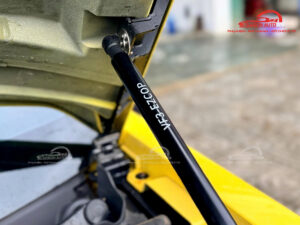 Quy trình dán tem VF3 tại Saigon Auto Spa