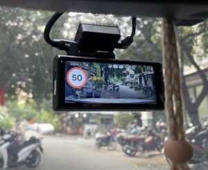 Camera hành trình Vietmap: Tính năng, ưu điểm và giá bán 3 Kinh nghiệm lựa chọn camera hành trình Vietmap cho ô tô.