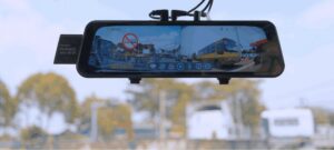 Vietmap R440 thiết kế dạng màn hình gương